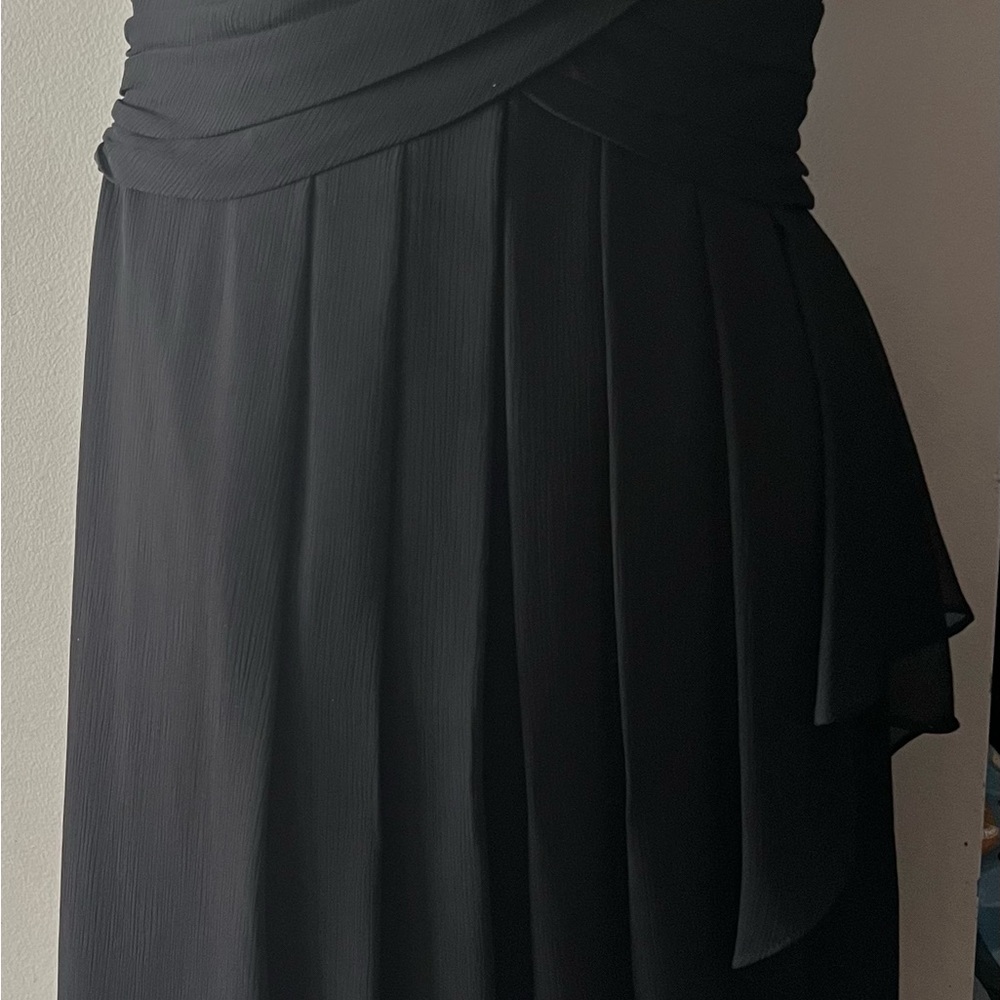 Women’s David Bridal sleeveless half dress tube layer evening wear. Size 8 - Picture 4 of 9